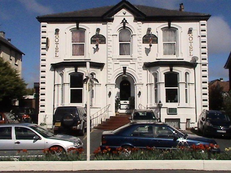 Balmoral Lodge Hotel Southport Exterior photo