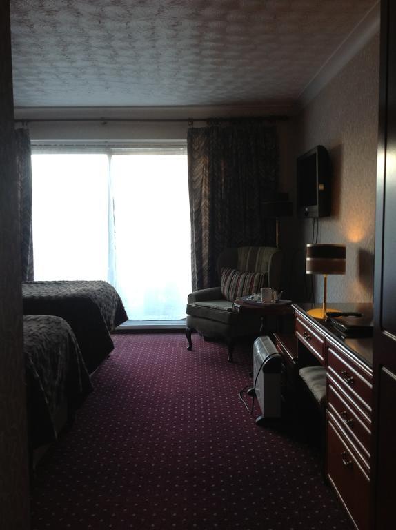 Balmoral Lodge Hotel Southport Exterior photo